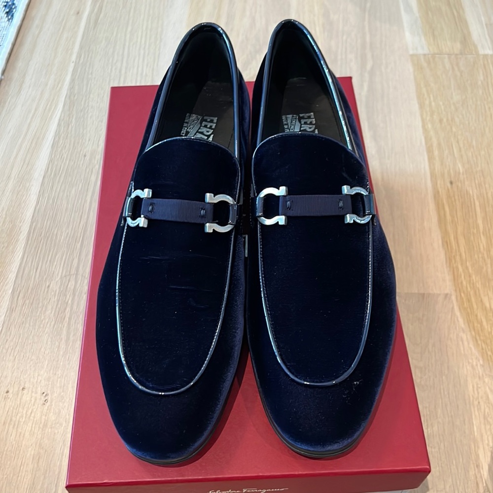 Brand New Mens Size 10